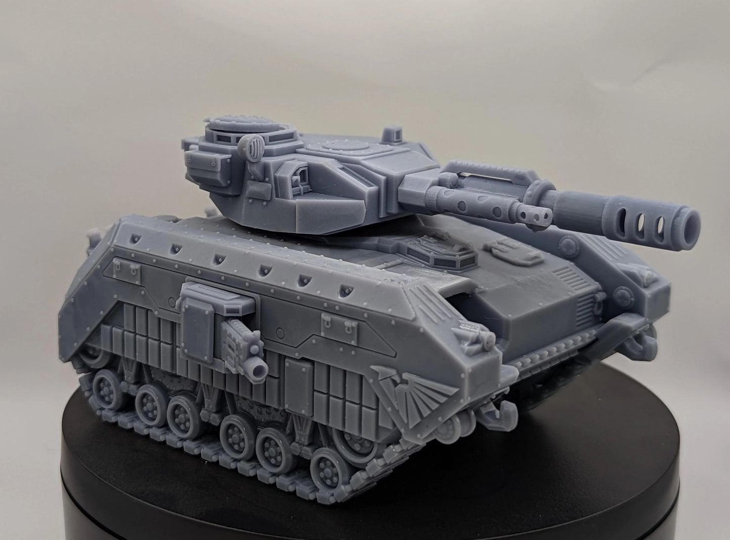 FENRIR-PATTERN MAIN BATTLE TANK | Maelstrom Designworks Grimdark Wargaming Miniatures