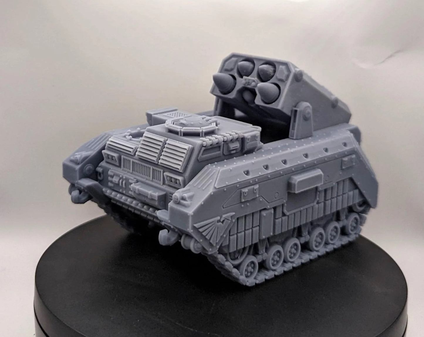 YMIR-PATTERN MLRS (MULTIPLE LAUNCH ROCKET SYSTEM) | Maelstrom Designworks Grimdark Wargaming Miniatures