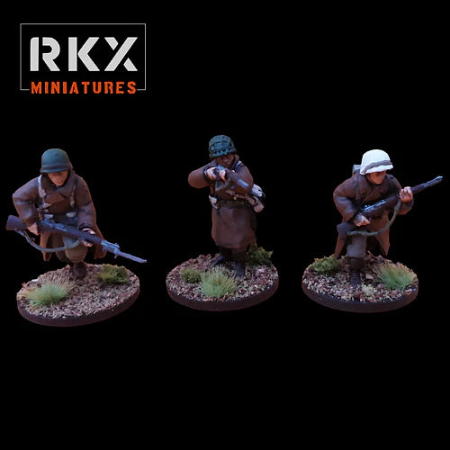 Late War US Winter Infantry M1 Garand | RKX Miniatures 28mm WW2 Wargaming Miniatures Role Playing Miniatures