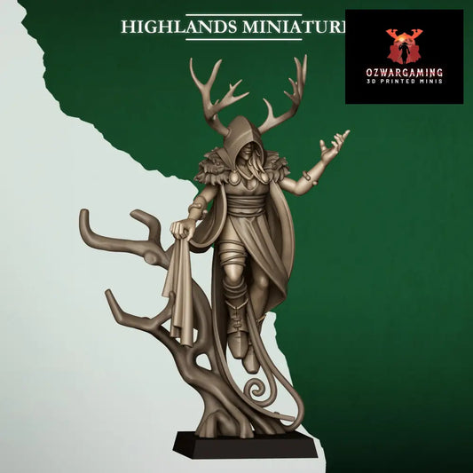 Feral Elves Druid | Highlands Miniatures 28/32mm Fantasy Wargaming Miniatures Role Playing Miniatures