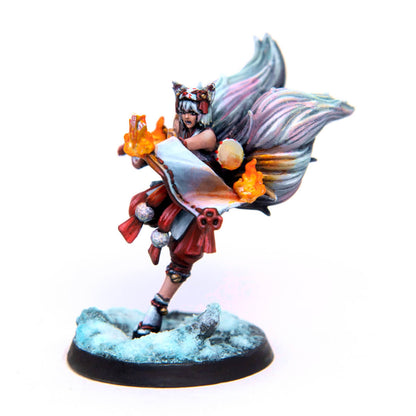 Kitsune Spellmaiden - Eldfall Chronicles SPECIAL ORDER