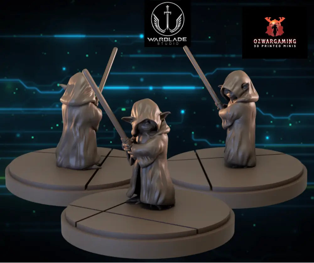 Shatter Scale Yoda Hooded | Warblade Studios 40mm Miniatures Role Playing Miniatures