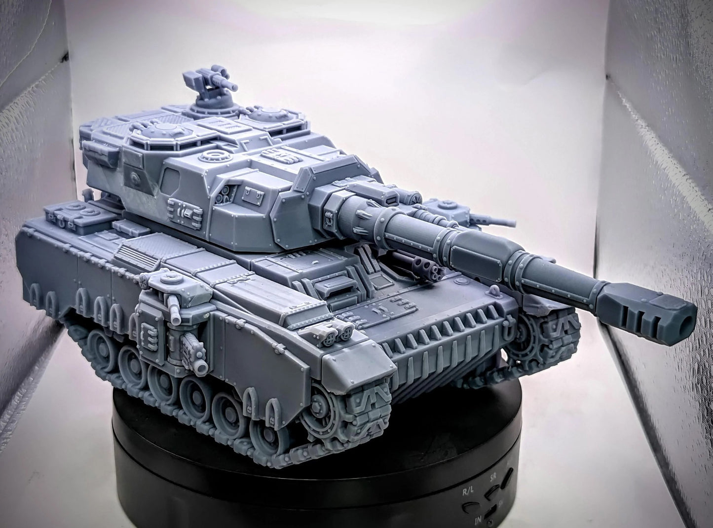 URSUS MAJOR-PATTERN HEAVY BATTLE TANK | Maelstrom Designworks Grimdark Wargaming Miniatures